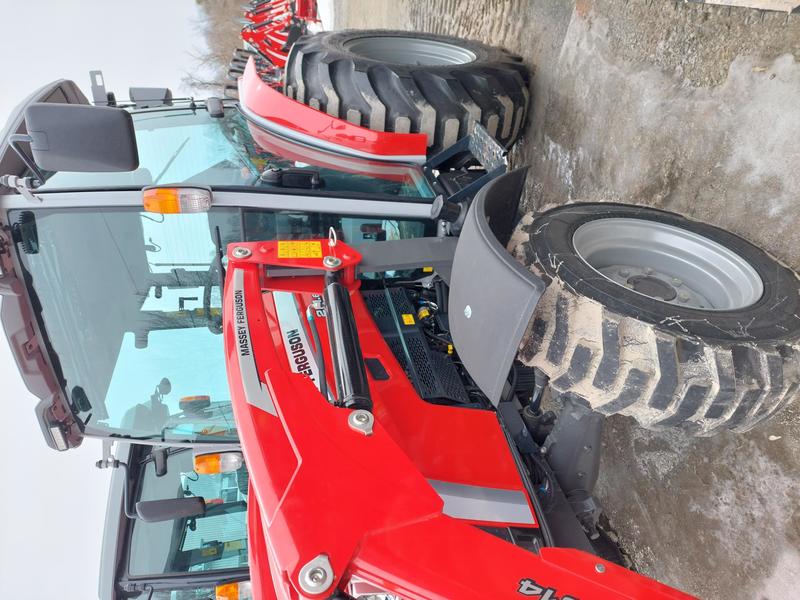 Tractors  Massey Ferguson 2M.60 Tractor with Loader Photo